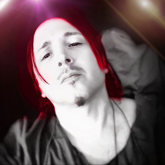 Meet your Posher, Christopher - Picture 13 of 15